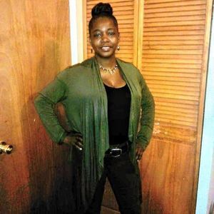 Meet your Posher, Phyllis